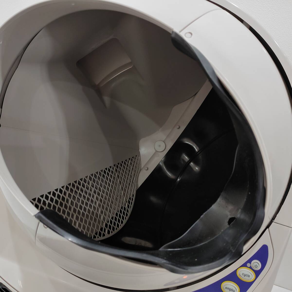 ●動作品 リッターロボット 3 LR3-1000-JP 猫用開放型 全自動洗浄トイレ litter robot 3 ベージュ キャットロボット ボックス 大容量 B981_画像4