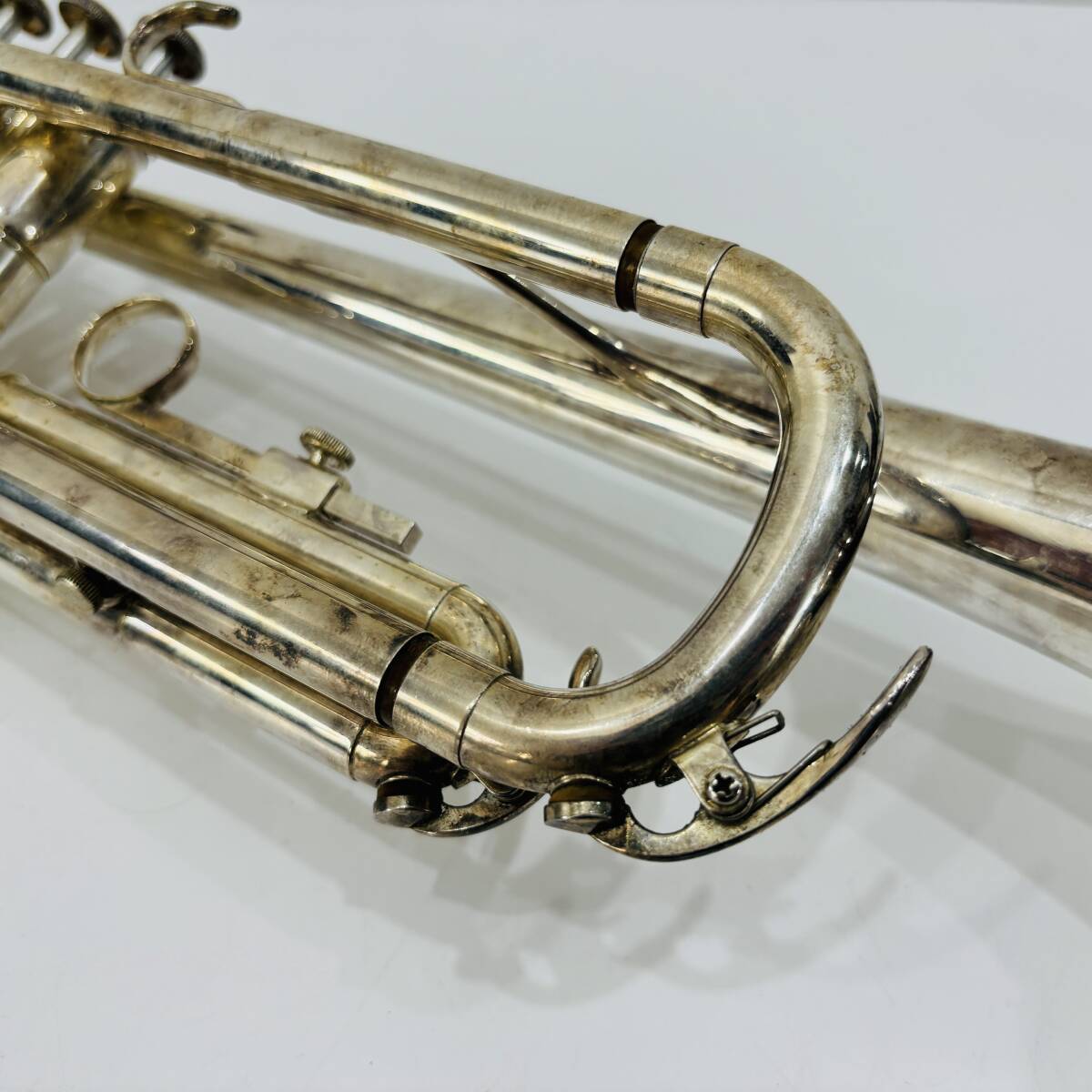 ●ヤマハ YTR3320S トランペット YAMAHA シルバー 金管楽器 吹奏楽 ハードケース付き シリアルNo.005335 B994_画像8