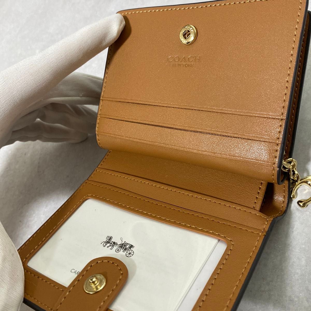 新品】COACH ニつ折り財布 ブラウン|Yahoo!フリマ(旧PayPay 新品】COACH ニつ折り財布 ブラウン|Yahoo!フリマ(旧PayPay