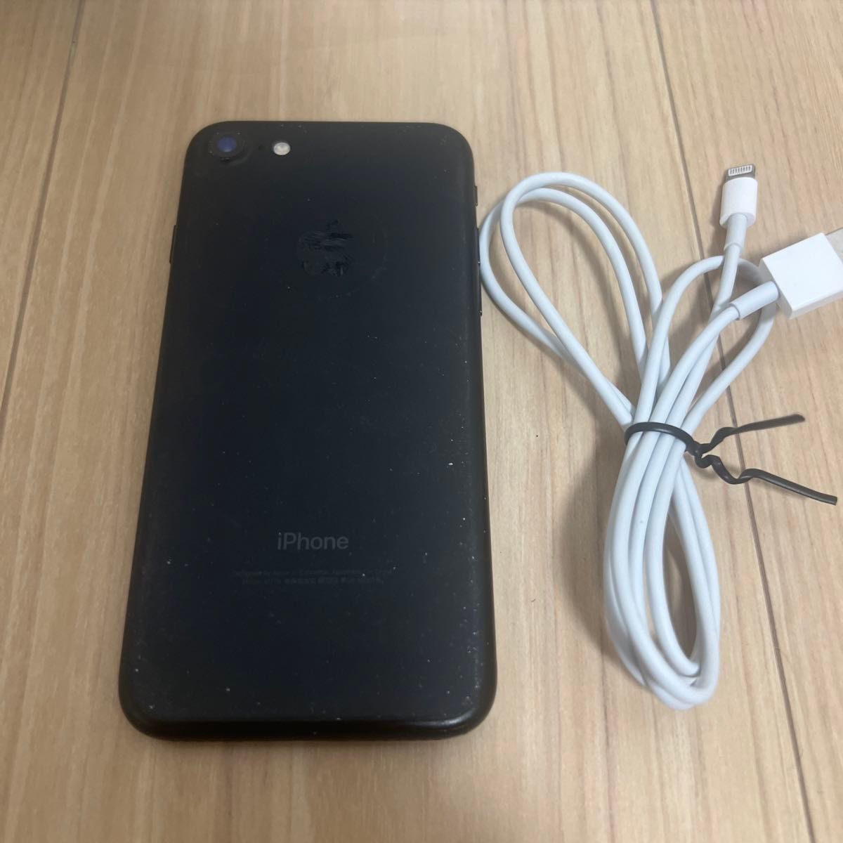 iPhone 7 Black 128 GB SIMフリー