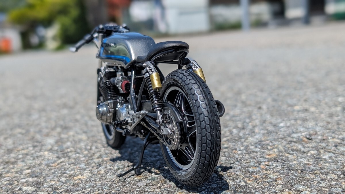 ホンダCB750Fカスタムチューンカフェスタイル1/12完成品_画像6