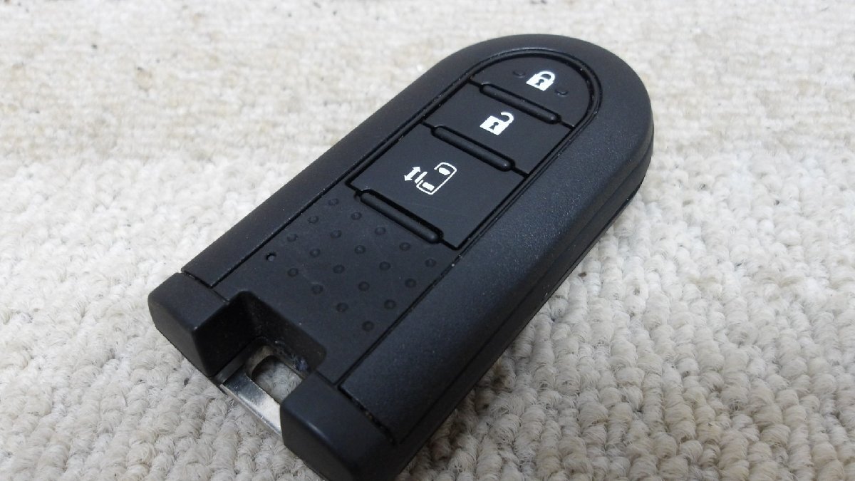  б/у Daihatsu Tanto LA600S "умный" ключ дистанционный ключ одна сторона с электроприводом скользящий для ( полки 3072-D301)