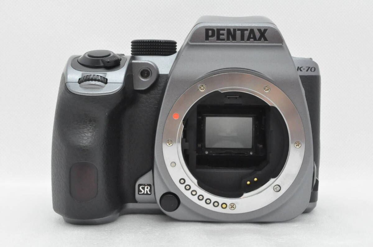 【外観美品】 PENTAX K-70 ペンタックス ボディ デジタル一眼レフカメラ シルキーシルバー #24269の画像2