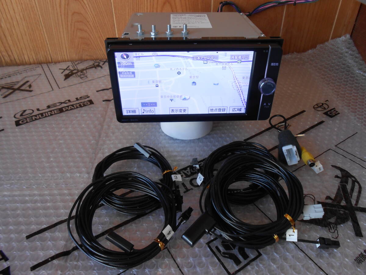 トヨタ純正 NSZT-W62G 地図2012年秋 SD/DVD/CD/DSゲーム/Bluetooth対応モデル 即決オマケアンテナセット 動確良 美品_画像2