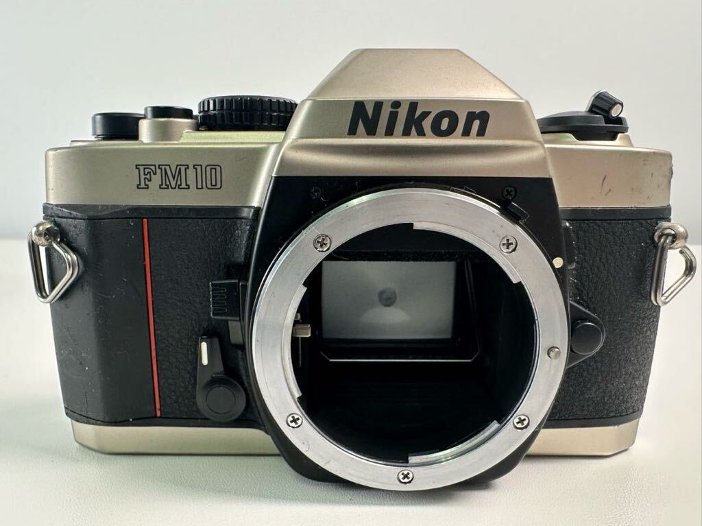 【5/31ES】Nikon ニコン FM10 一眼レフカメラ レンズ 動作未確認_画像7