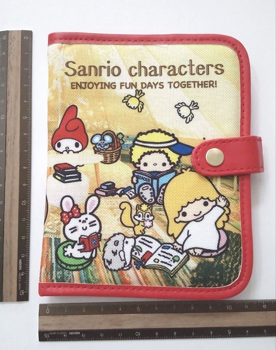 サンリオキャラクターズ  カードケース