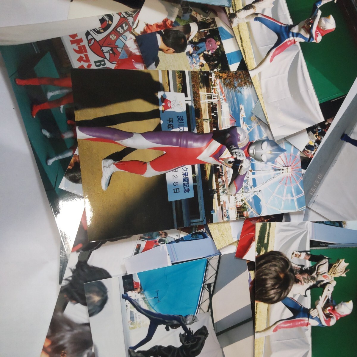 ウルトラマン生写真 ９０年代 アトラクション ショー キリエロイド ダイナ ティガ ガイア アトラクの画像3