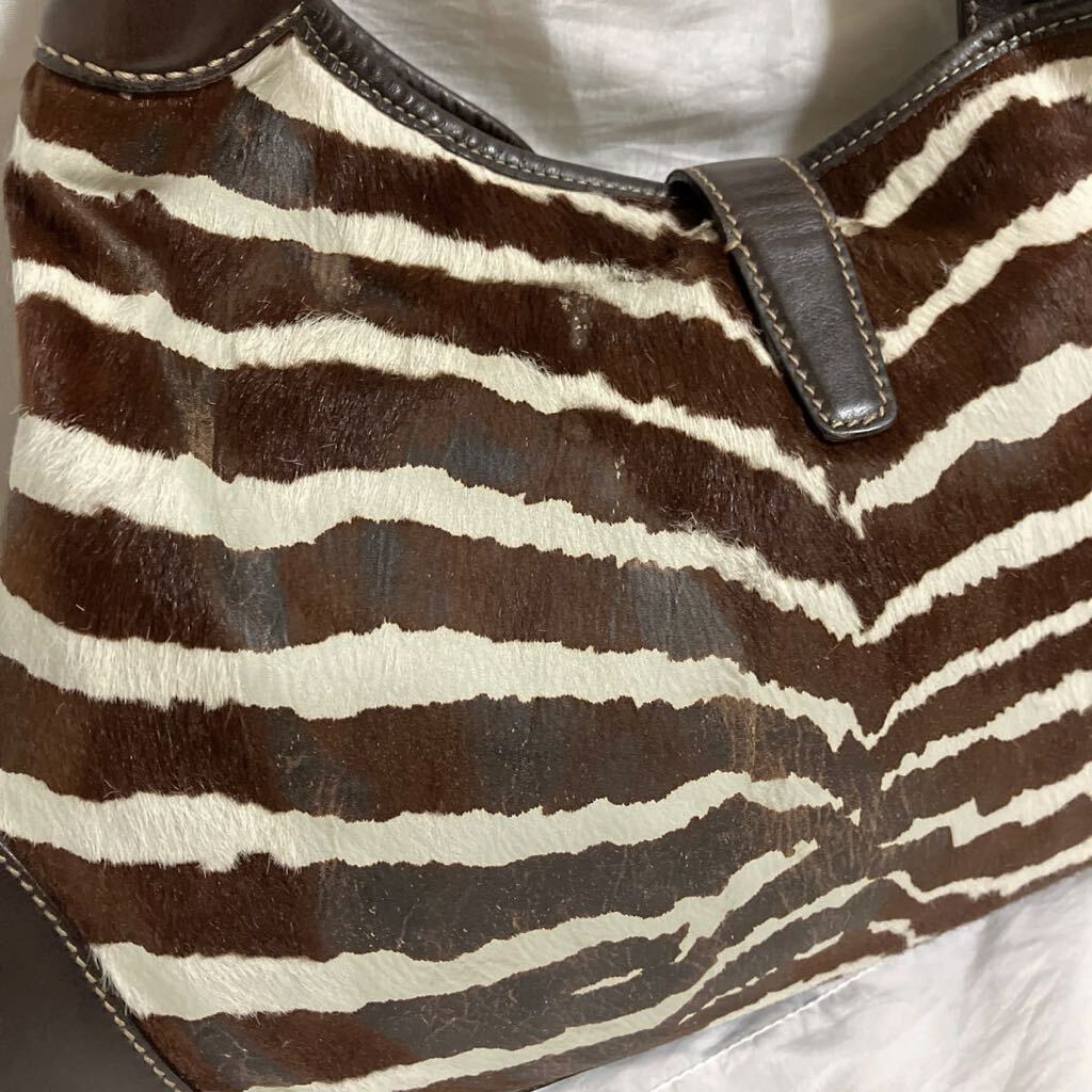 [GUCCI ] Gucci новый домкрат - - lako Zebra кожа сумка на плечо 
