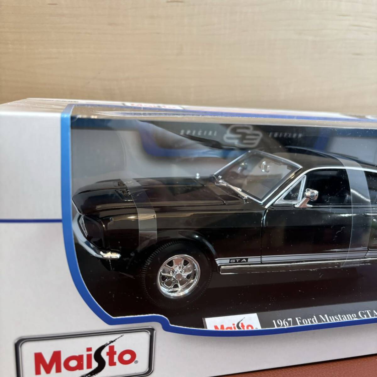 新品送料安マイストMaisto 1/18 1967 Ford Mustang GTA Fastbackマスタング検）アメ車 シボレーフォード _画像3