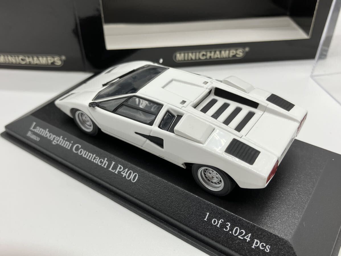 ミニチャンプス 1/43 Lamborghini Countach カウンタック LP400 1974 (ホワイト) [430103104]の画像5