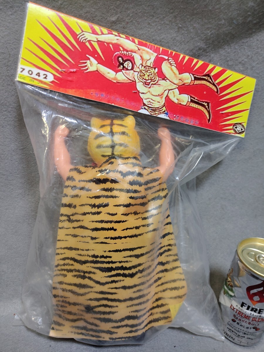 昭和レトロ 増田屋マスダヤ１期 当時物 タイガーマスク ソフビ の画像4