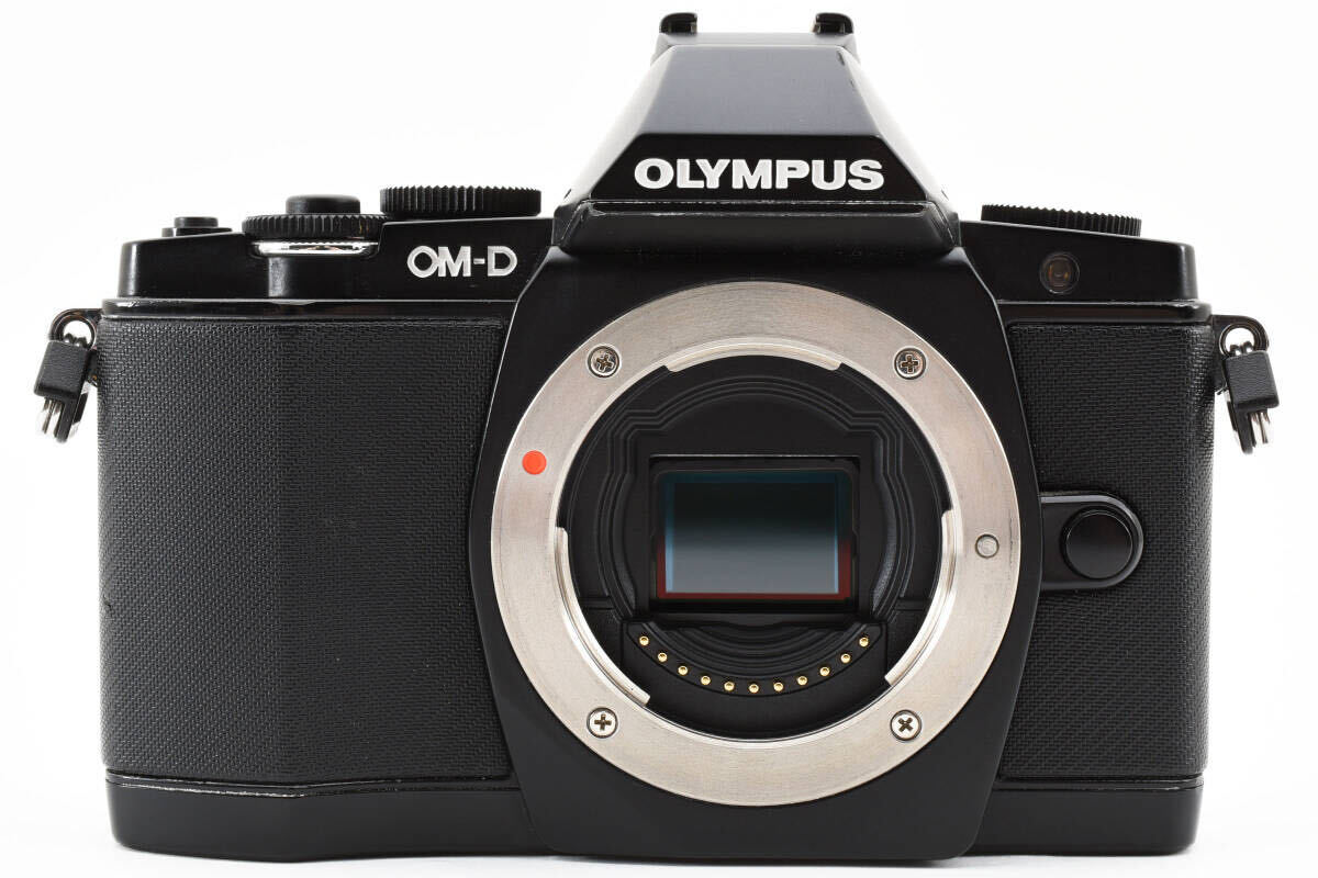 【美品】 OLYMPUS オリンパス OM-D E-M5 ブラック ボディ ミラーレス一眼レフ 【動作確認済み】 #1491_画像2