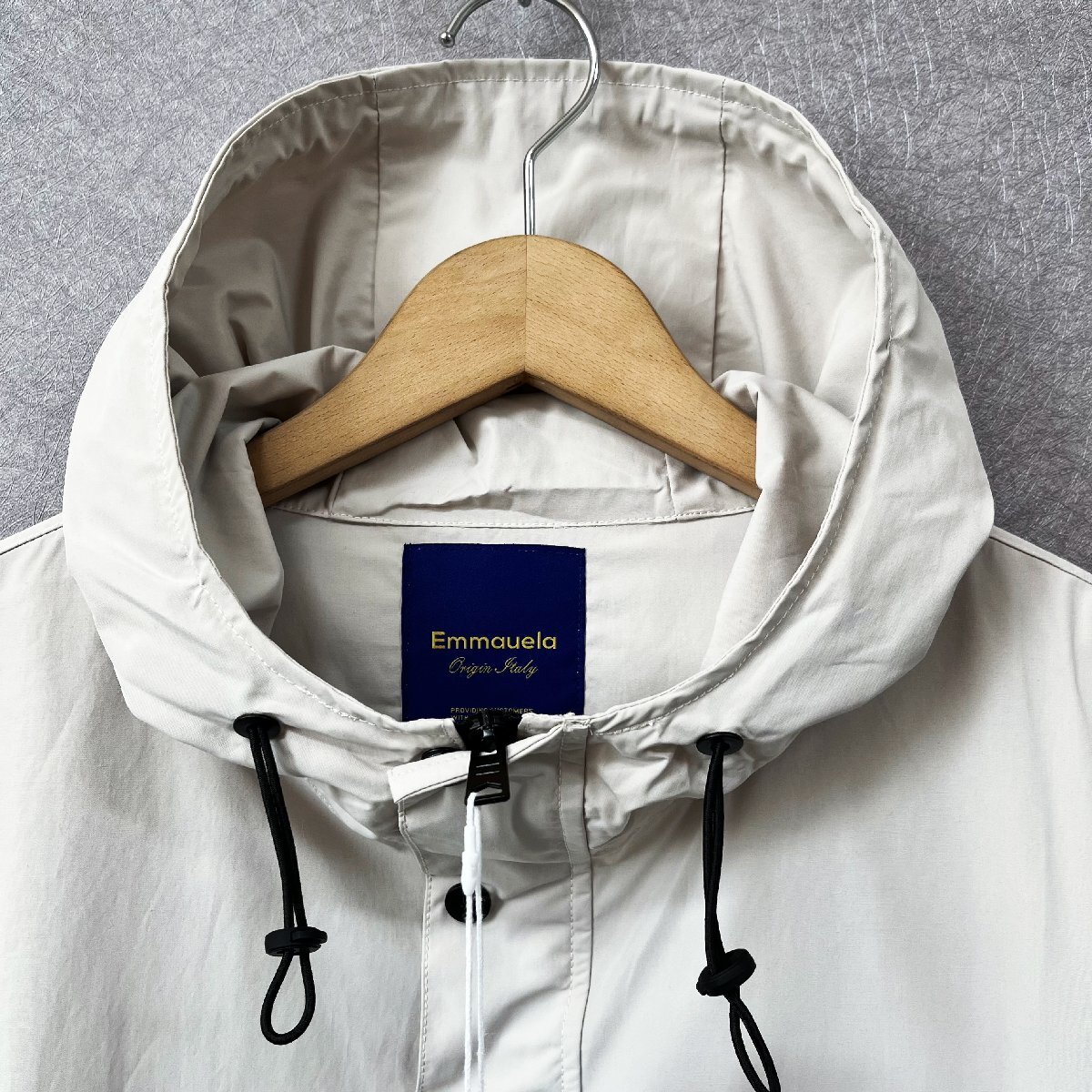 ** standard * Parker regular price 3 ten thousand *Emmauela* Italy * milano departure * on shortage of stock hand piece . ventilation pull over . manner outer unisex XL/50 size 