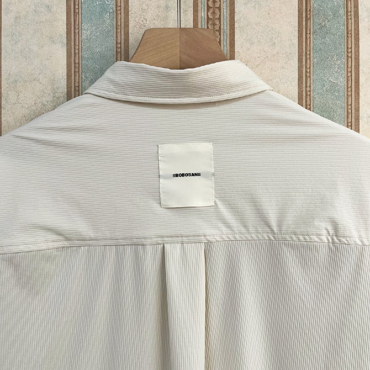 高級 定価4万 FRANKLIN MUSK・アメリカ・ニューヨーク発 長袖シャツ 上品 快適 接触冷感 洗練 縞柄 ライトアウター トップス サイズ4_画像5