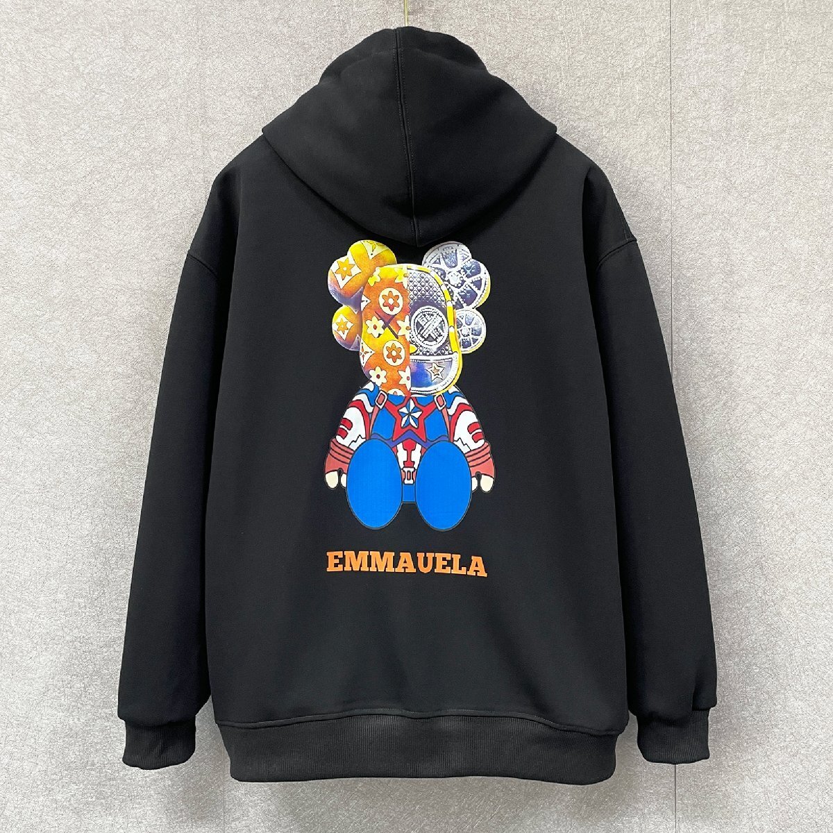  piece .* Parker regular price 4 ten thousand *Emmauela* Italy * milano departure * cotton 100% protection against cold comfortable sweat man and woman use Bearbrick /Bearbrick M/46 size 