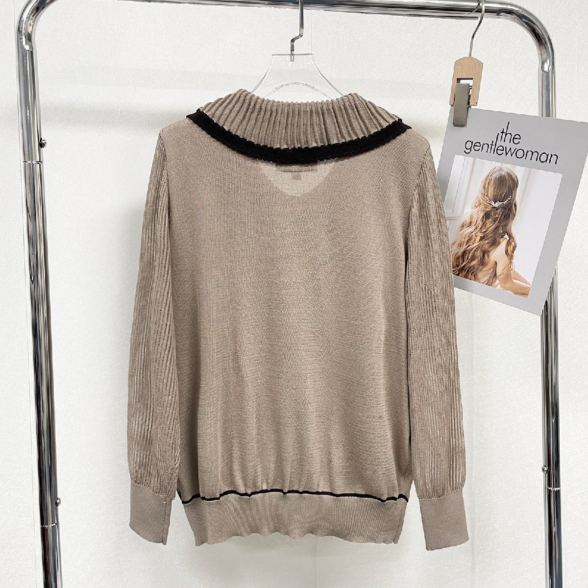 .. Europe made * regular price 4 ten thousand * BVLGARY a departure *RISELIN tops knitted sweater sweatshirt on shortage of stock hand ventilation elegant put on . lady's XL