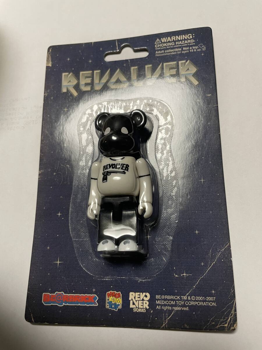 Revolver PAPER BAG BOY BE@RBRICK 100% Bearbrick MEDICOM TOYmeti com toy 