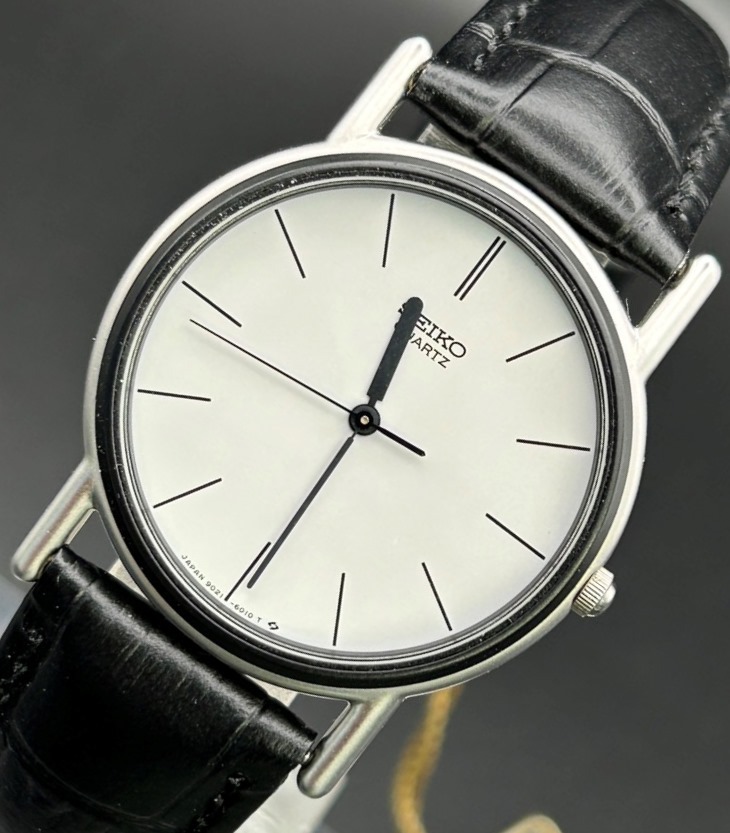 ◆時計◆『WH-11611』★SEIKO(セイコー)★9021-6020★シャリオ 希少モデル デッドストック?★ホワイト★稼働品★