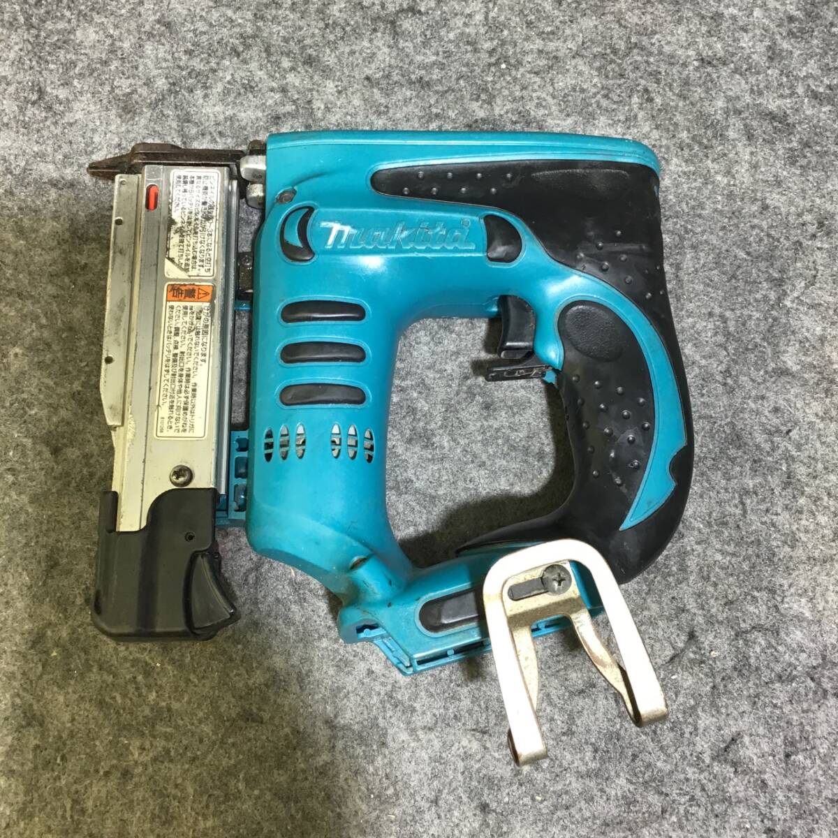 【中古品】〇マキタ(makita) コードレスピンネイラ PT350DZK_画像1