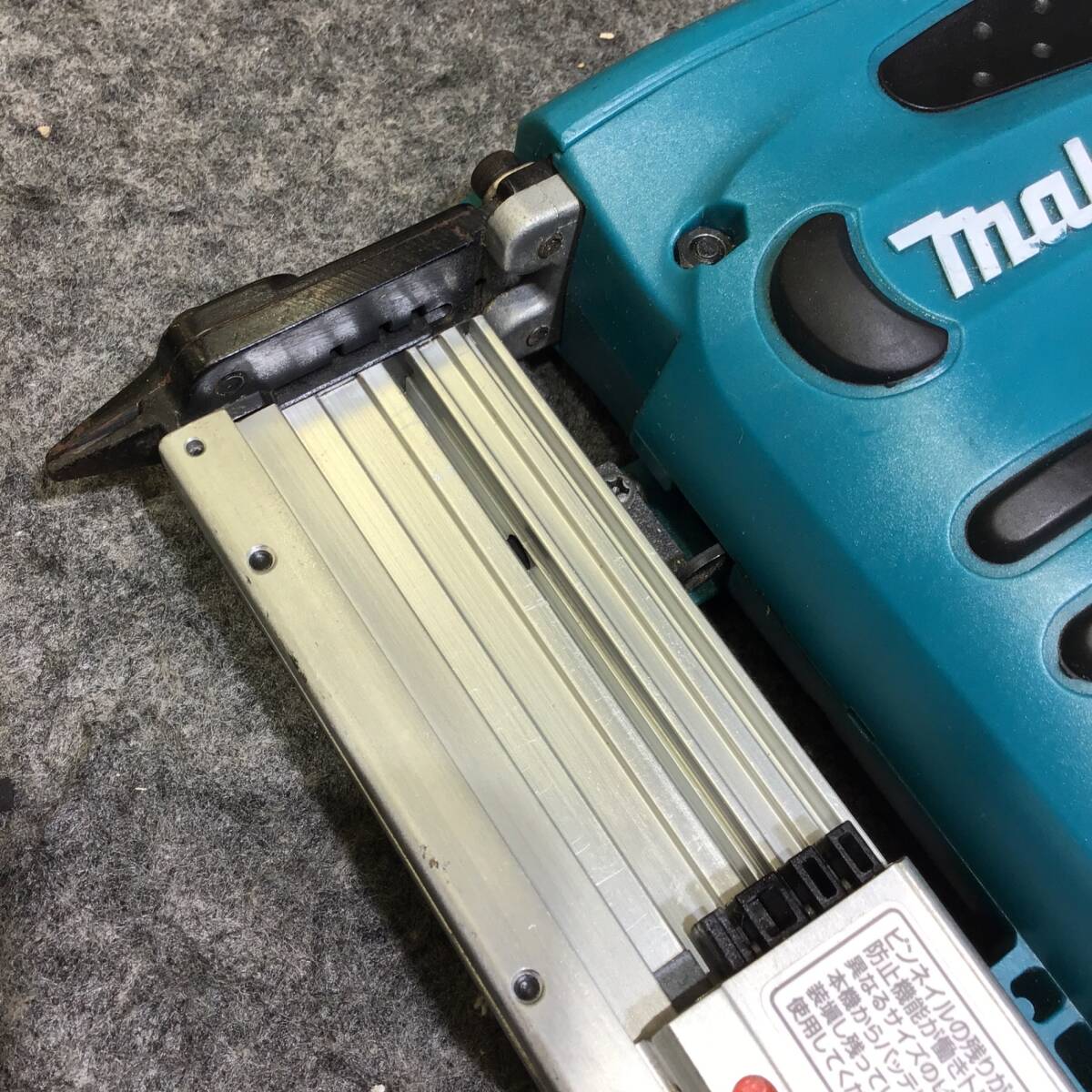 【中古品】〇マキタ(makita) コードレスピンネイラ PT350DZK_画像3