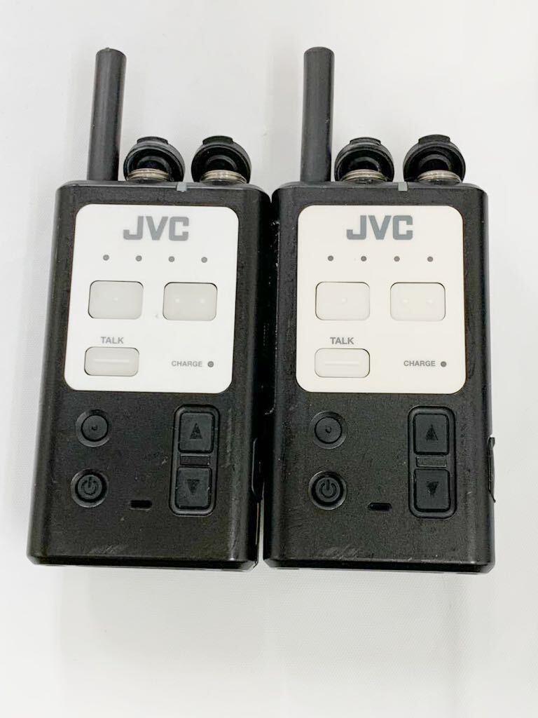 JVC KENWOOD WD-D10TR WD-D10PBS portable transceiver together 6 pcs with charger .