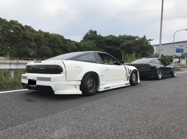 　　　当店オリジナル　GT仕様　リアフェンダー　新品　55ｍｍ　FRP　180ｓｘ_画像1