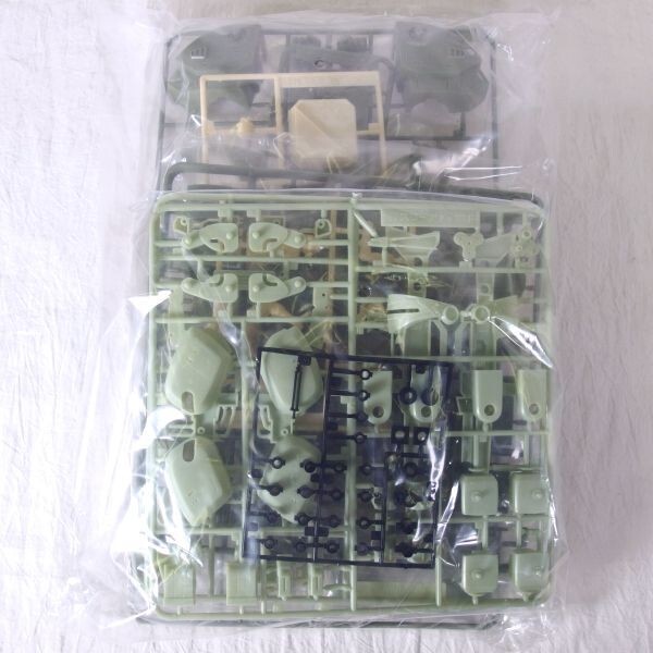 [ inside sack unopened / not yet constructed ]WAVE plastic model Armored Trooper Votoms 1/24 ATM-09-RSC scope dog * red shoulder / down foam /80 size 