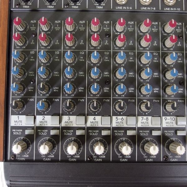 [ operation not yet verification / present condition goods ]MACKIE/ Mackie 12ch analog mixer 1202-VLZ MICRO SERIES/80 size 