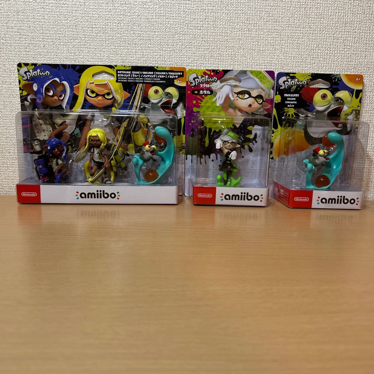 【新品・未開封】 amiibo スプラトゥーンシリーズ オクトリング（ブルー） インクリング（イエロー） ホタル コジャケ２体 Nintendo Switch_画像1