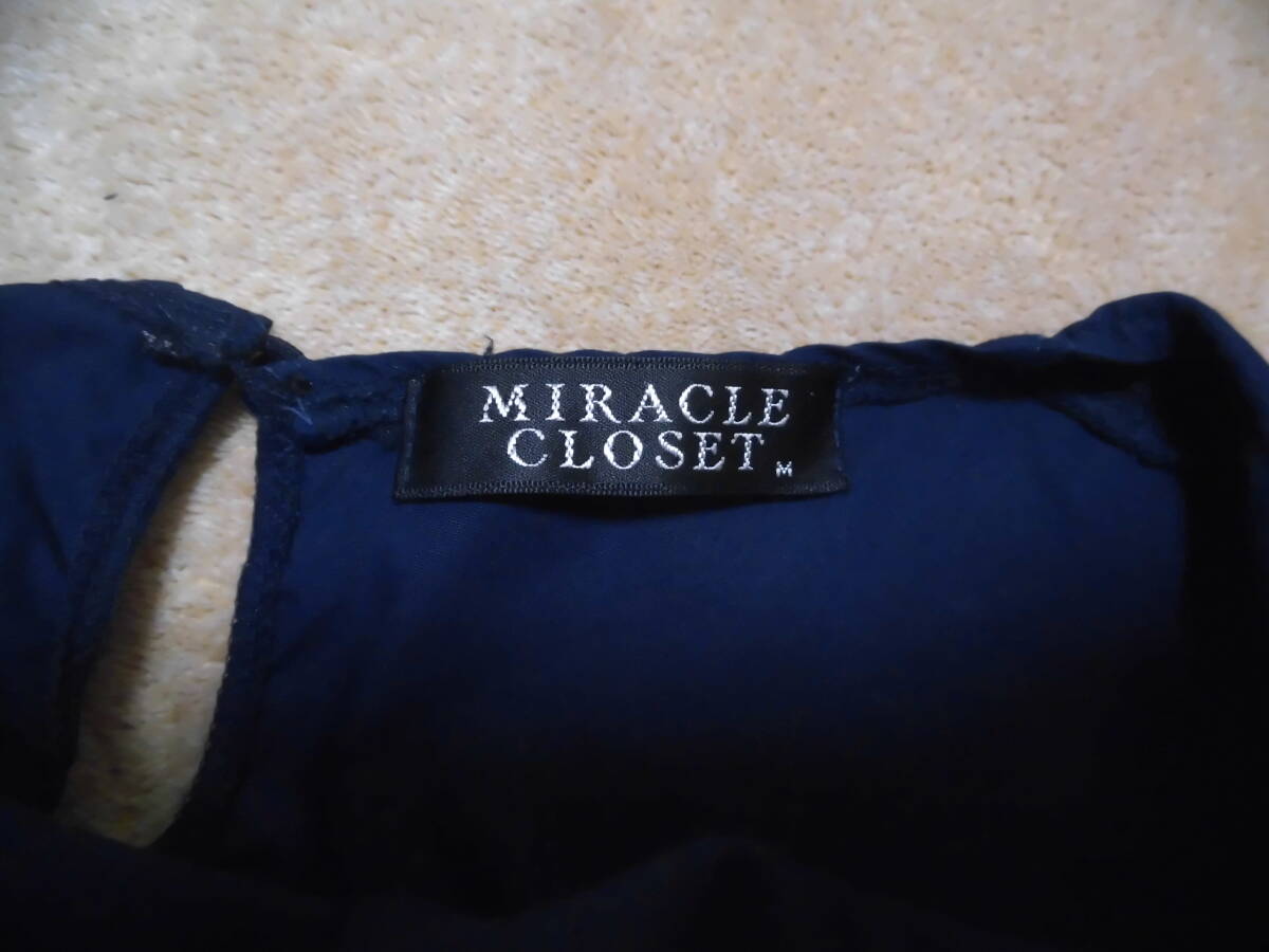 ミラクルクローゼット　MIRACLE　CLOSET　紺系　袖フリルカットソー　サイズM_画像5