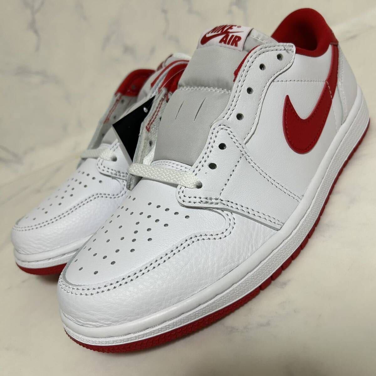 ★送料無料★【新品】Nike Air Jordan Retro Low OG ナイキ エアジョーダン1 レトロ ロー OG ホワイト アンド ユニバーシティレッド 26.5cm_画像2