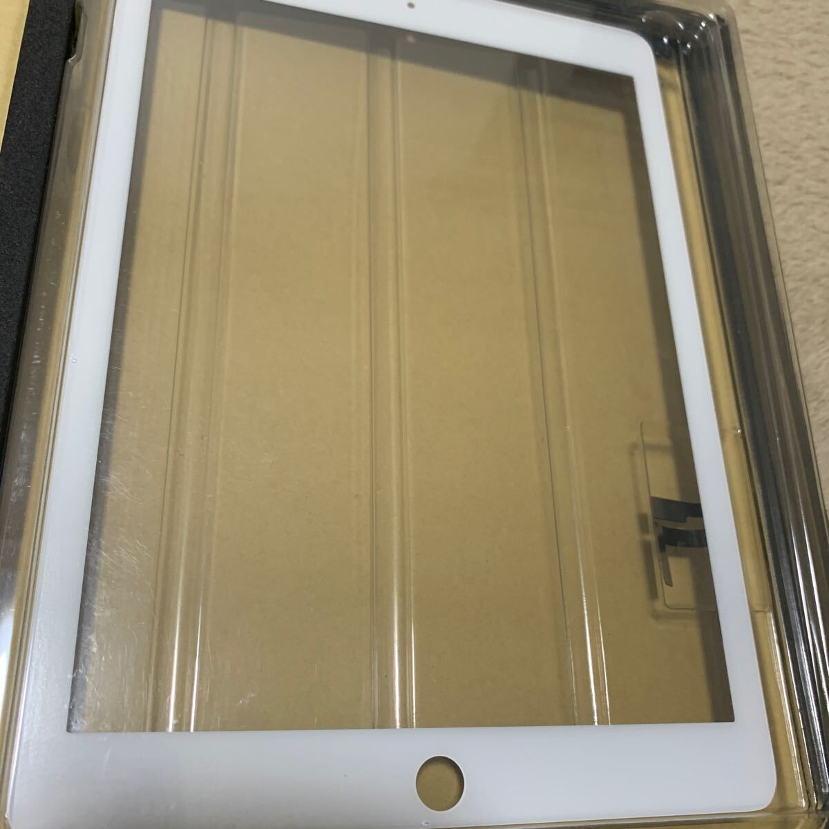 604t2943☆ A-MIND for iPad AIR2 交換修理用タッチパネル,フロントガラス取り付けテープ付属 + 画面保護フィルム +修理パーツ部品_画像3