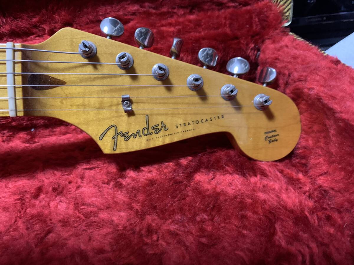 Fender JAPAN ST57 トラ目ネック Rシリアル 2004~2006年製_画像4