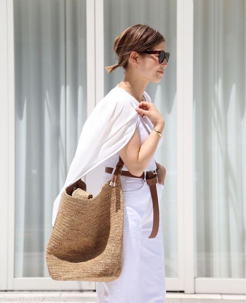 A POINT ETC アーポワン ウテセ【22SS】美品 ラフィア 2way A POINT ETC アーポワン ウテセ【22SS】美品 ラフィア 2way