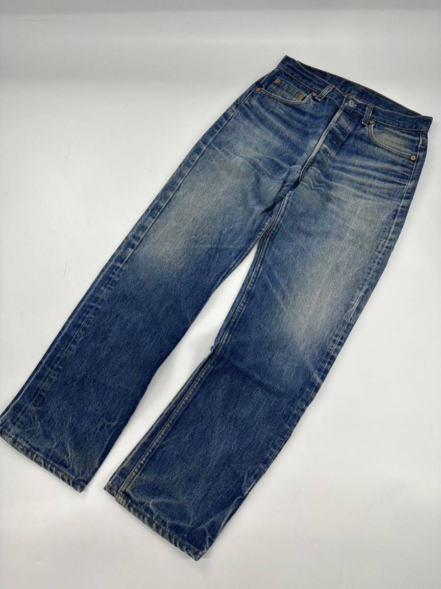 80s usa製 Levi's501 ストレートデニム 鬼ヒゲ ヴィンテージ古着 80s usa製 Levi's501 ストレートデニム 鬼ヒゲ ヴィンテージ古着