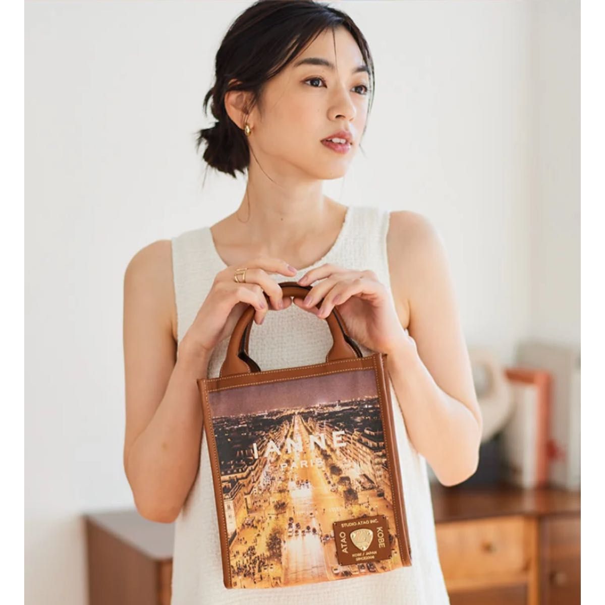 アタオ エアキャンバス イアンヌ ATAO IANNE 美品 バッグ 2way アタオ エアキャンバス イアンヌ ATAO IANNE 美品 バッグ 2way