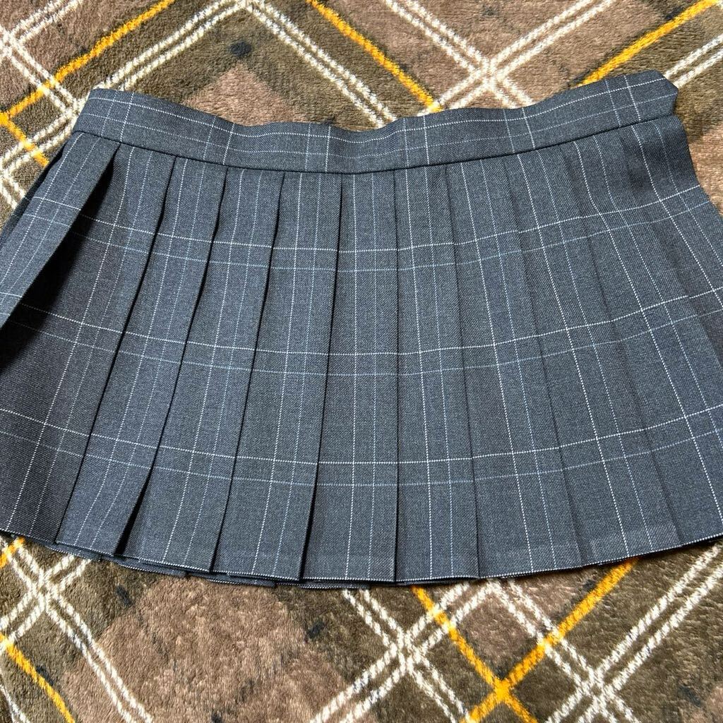 1円 〜 制服 グレー・白・水色 格子柄 マイクロミニスカートW69 丈26.5 冬用_画像6