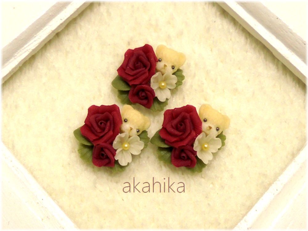 akahika*樹脂粘土花パーツ*ちびくまブーケ・赤薔薇・レッドの画像2