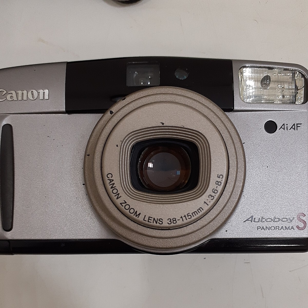 Canon キャノン Autoboy S PANORAMA オートボーイ 38-115mm F:3.6-8.5 コンパクトフィルムカメラ 通電確認済み_画像3