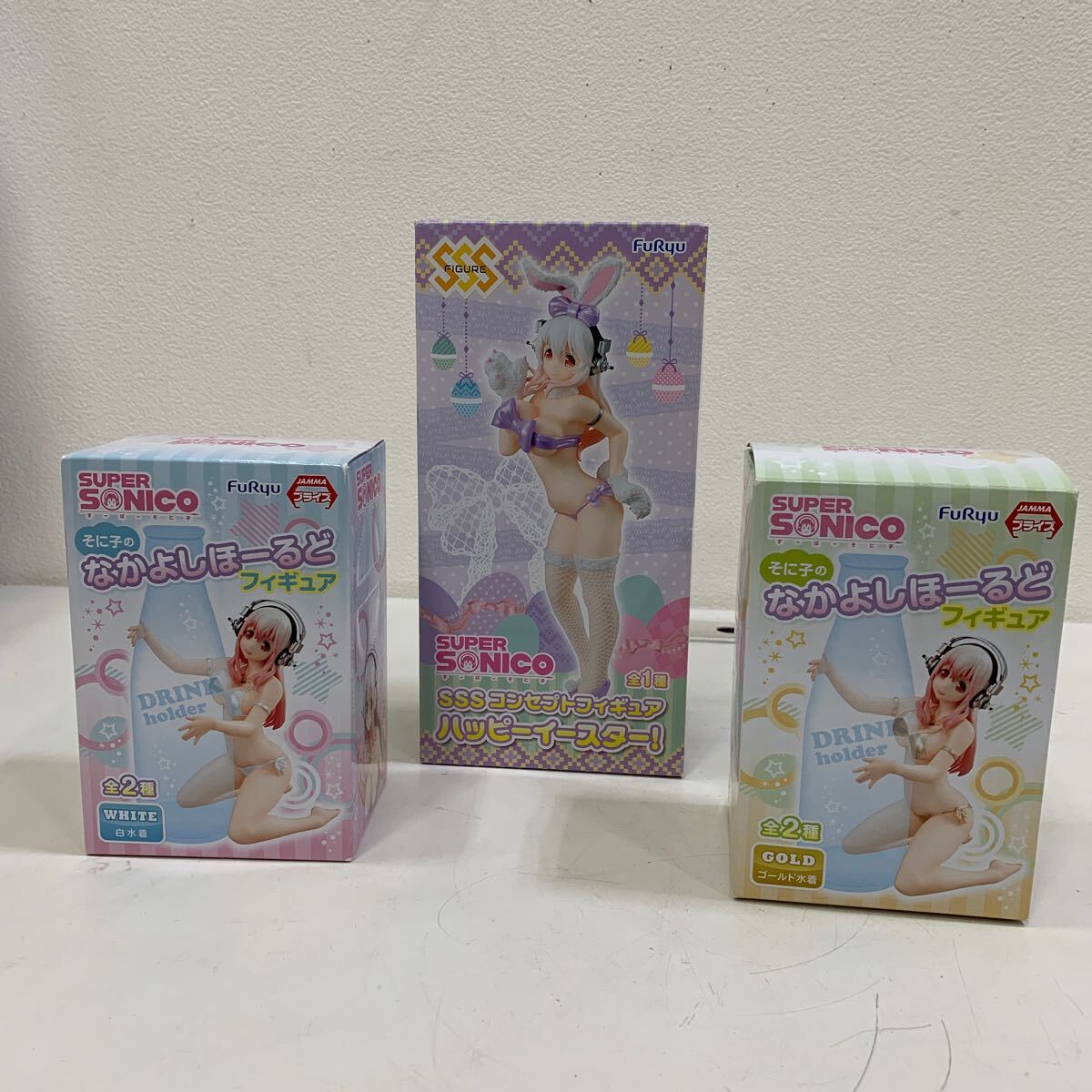 FuRyuf dragon Super Sonico concept figure .... Nakayoshi .-.. figure white swimsuit Gold swimsuit all 2 kind set 