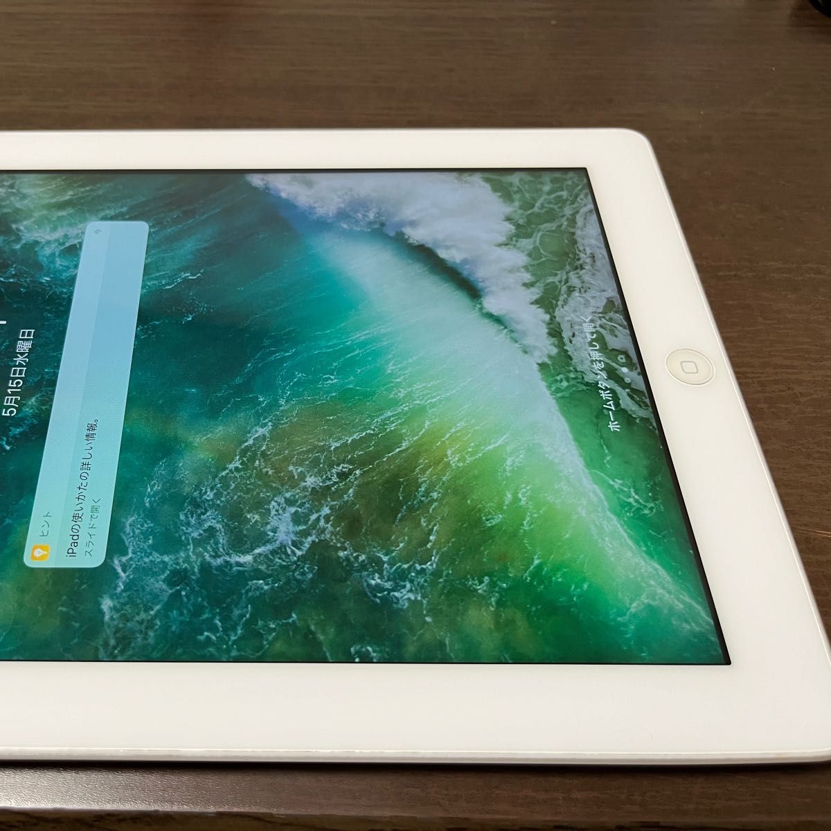 iPad 第4世代 Wi-Fiモデル16GB MD513J/A ホワイト