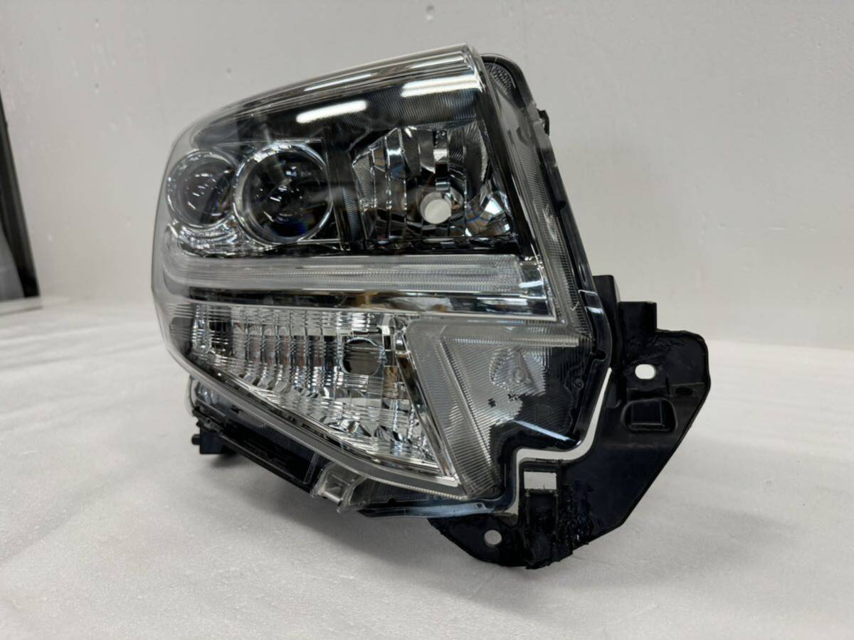 6m15 タントカスタム トップエディション LA600S 後期 純正 LED ヘッドライト 右 KOITO 100-51392 刻印『XZ』_画像3