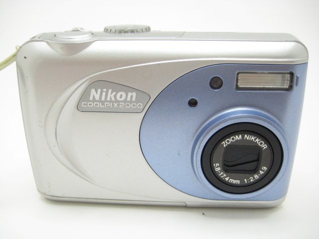 ★ハローカメラ★0865 Nikon COOLPIX E2000/光学3xズーム (200万画素) 撮影.再生OK 単三電池4本 CFカード使用 動作品 1円スタート 即決有り_画像2