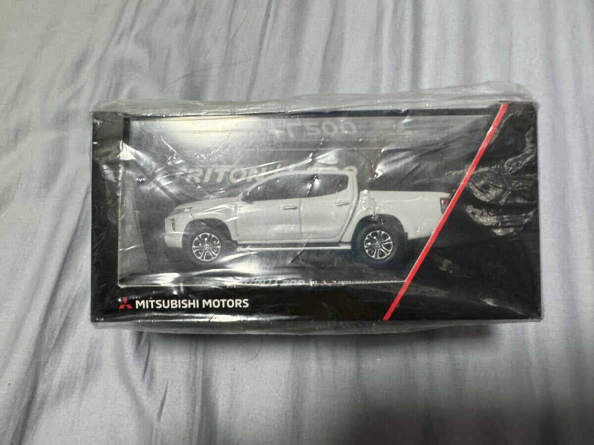 ☆ 三菱自動車 トライトン L200 1/43 スケールモデル 非売品 ☆ 三菱自動車 トライトン L200 1/43 スケールモデル 非売品