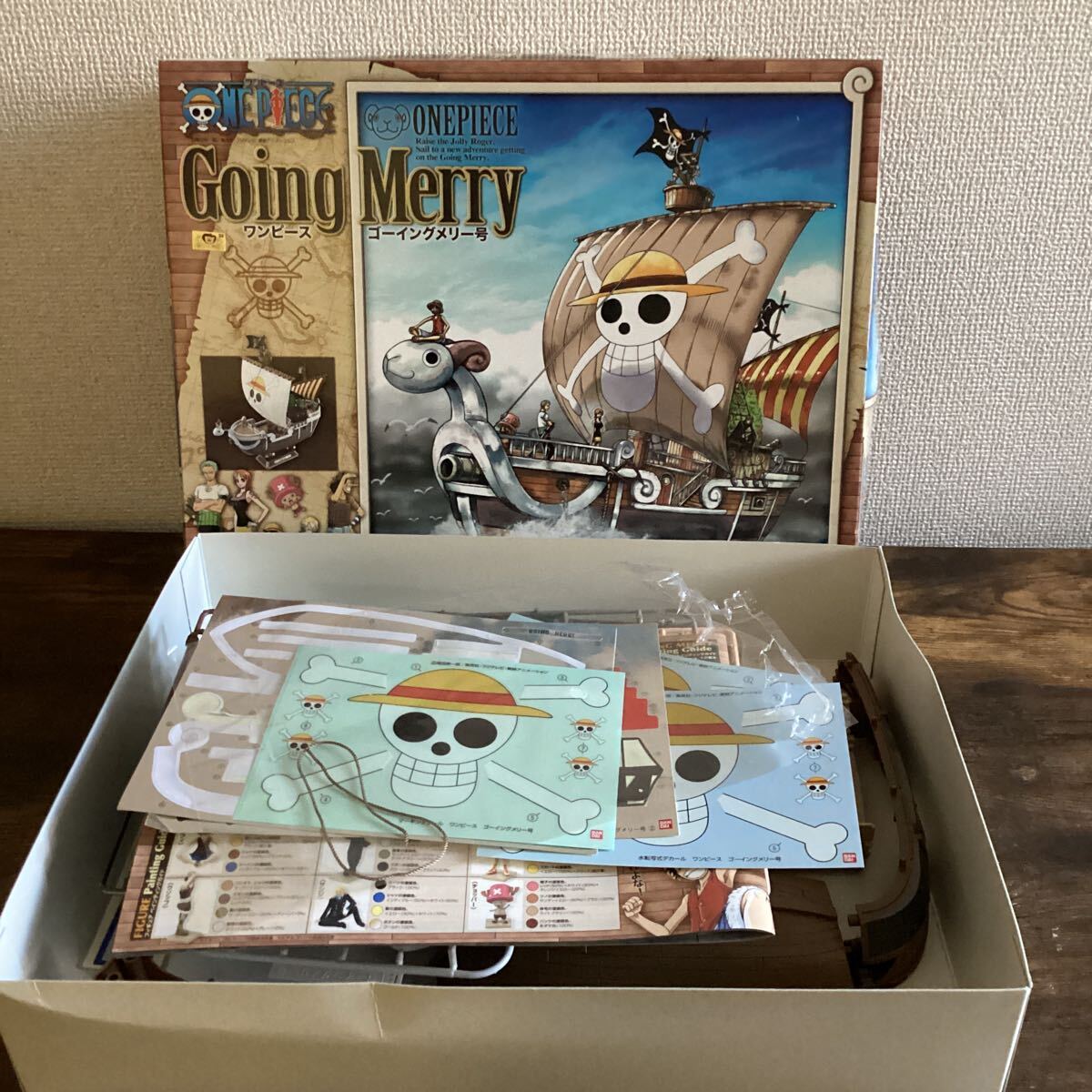 K1278）ワンピース ONE PIECE ゴーイングメリー号 プラモデル Going Merry バンダイ BANDAI 未組立品 中古品_画像1