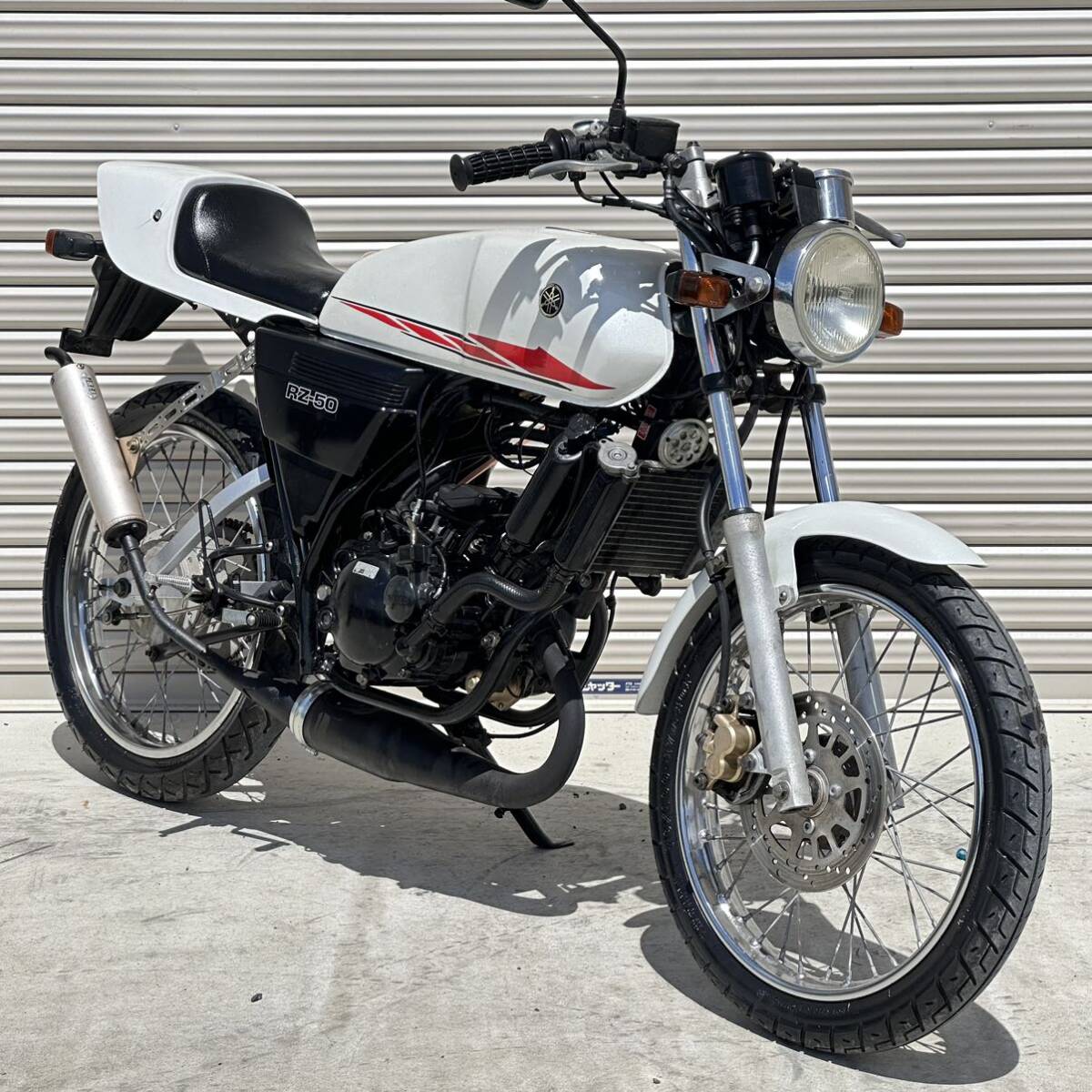 Yahoo!オークション - 茨城 ヤマハ RZ50 RA02J 人気の白 2スト Yahoo!オークション - 茨城 ヤマハ RZ50 RA02J 人気の白 2スト