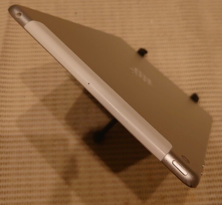 国内版SIMフリーiPad第6世代(A1954)本体32GBシルバー完動品動作確認済み1円スタート送料無料_画像4