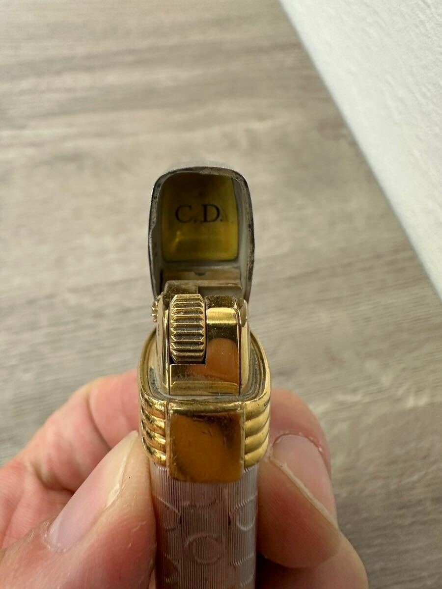 Christian Dior gas lighter * Christian Dior / smoking . put on fire not yet verification 