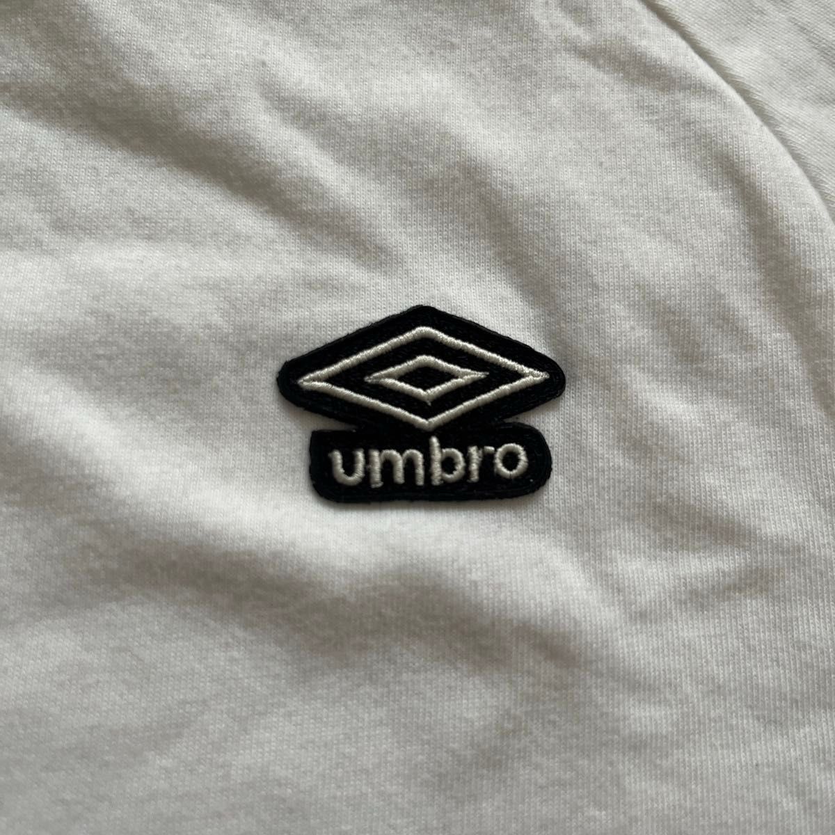 umbro  半袖Tシャツ