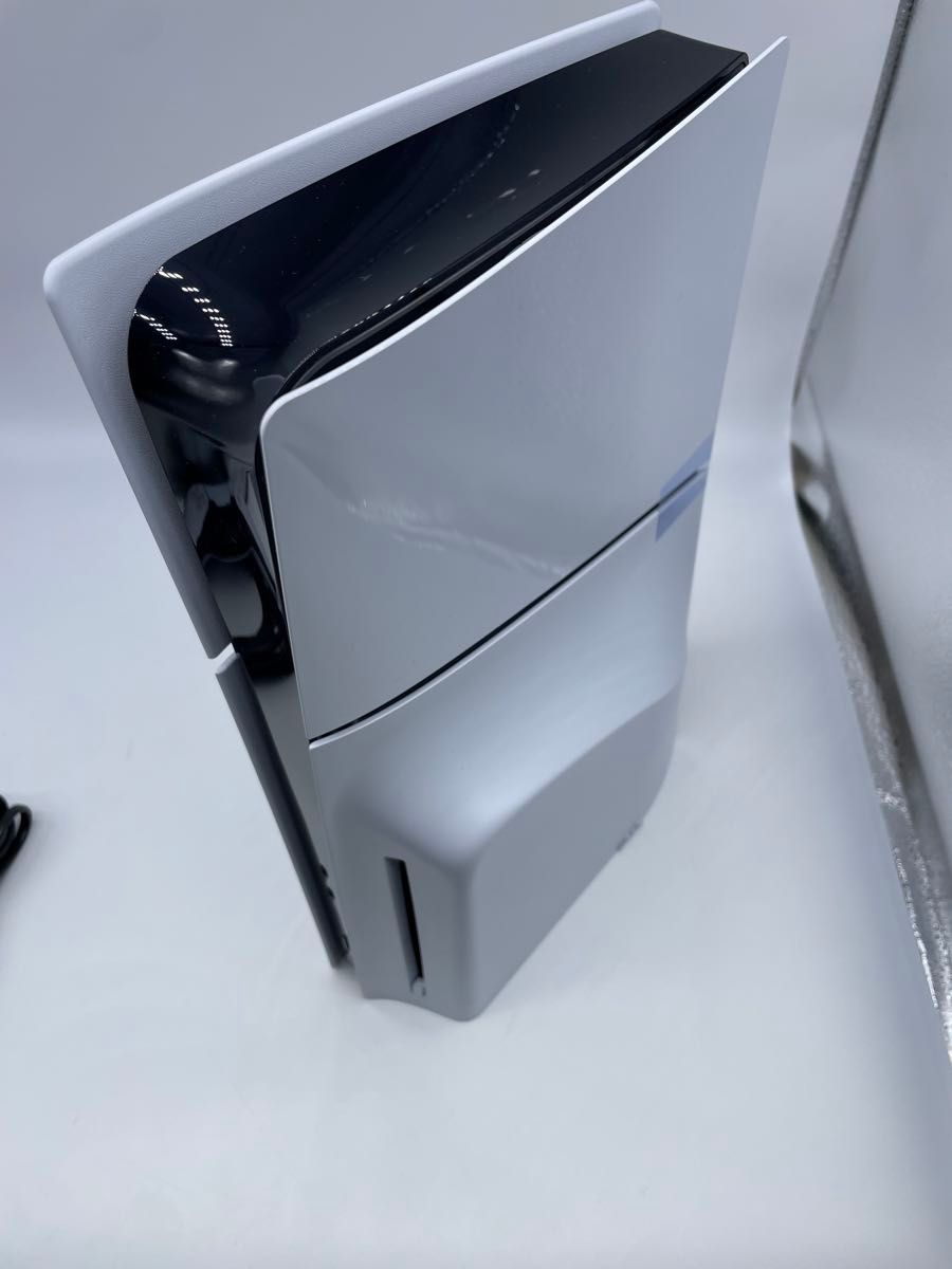 【美品】PS5  CFI-2000A ディスクドライブ搭載モデル